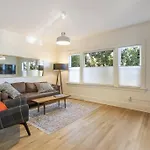 2Br Hideaway In The Heart Of Se Portland